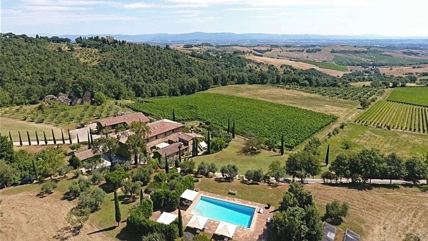 Abbadia Wine Relais: Exclusive Adults-Only Tuscan Hideaway