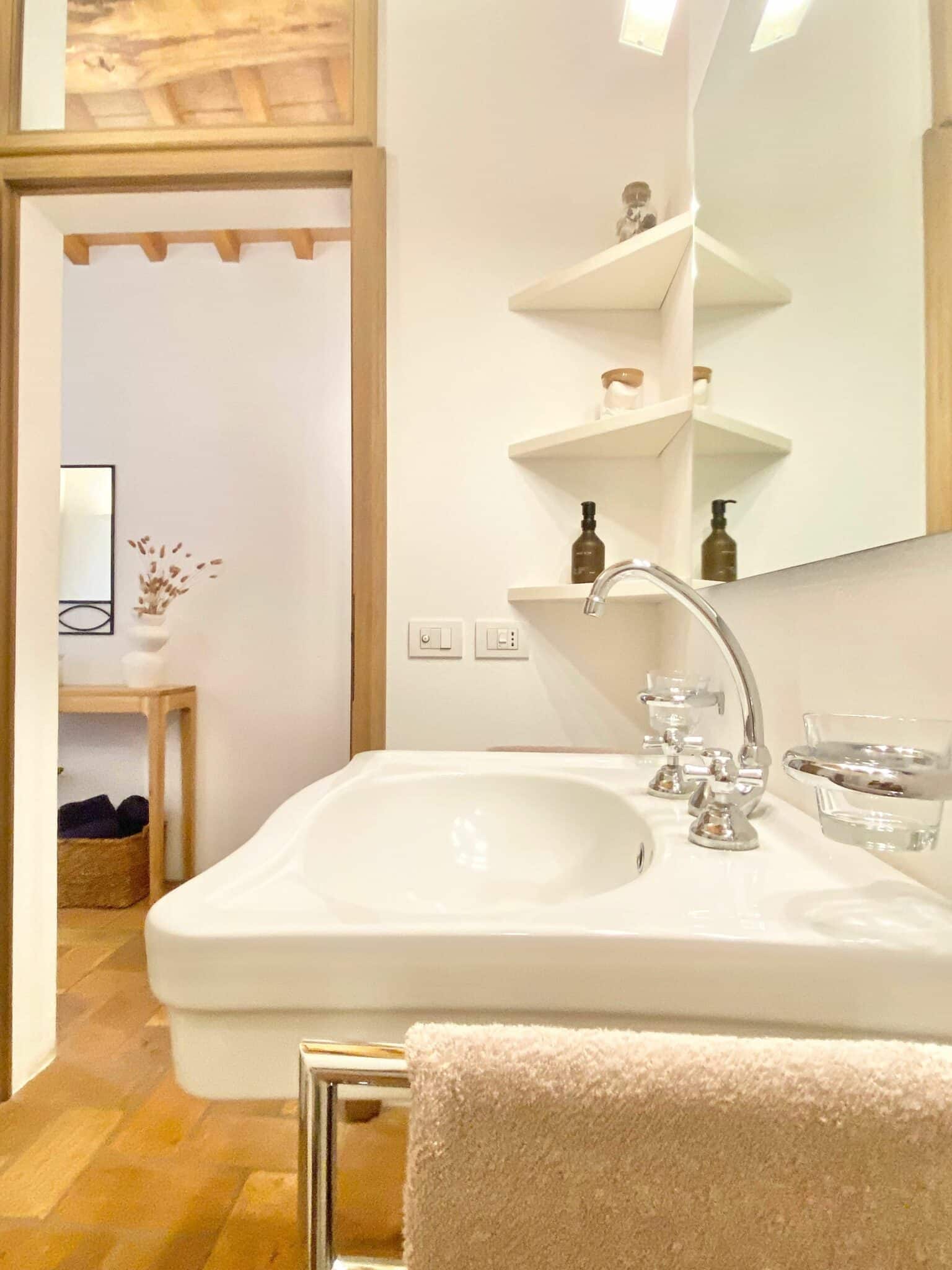 Dreamy_10_Abbadia_Wine_Relais