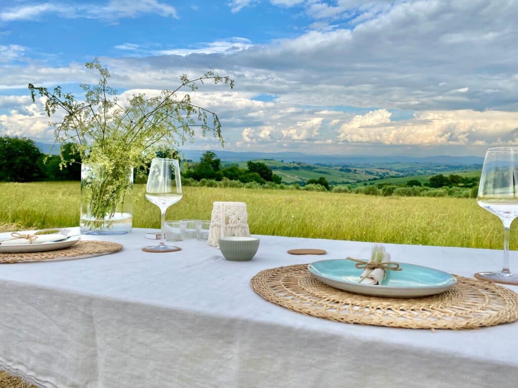 Romantic picnic in the vineyards – an Abbadia bucket list experience.